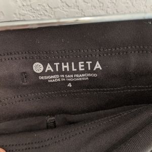Athleta, black size 4 skirt with liner